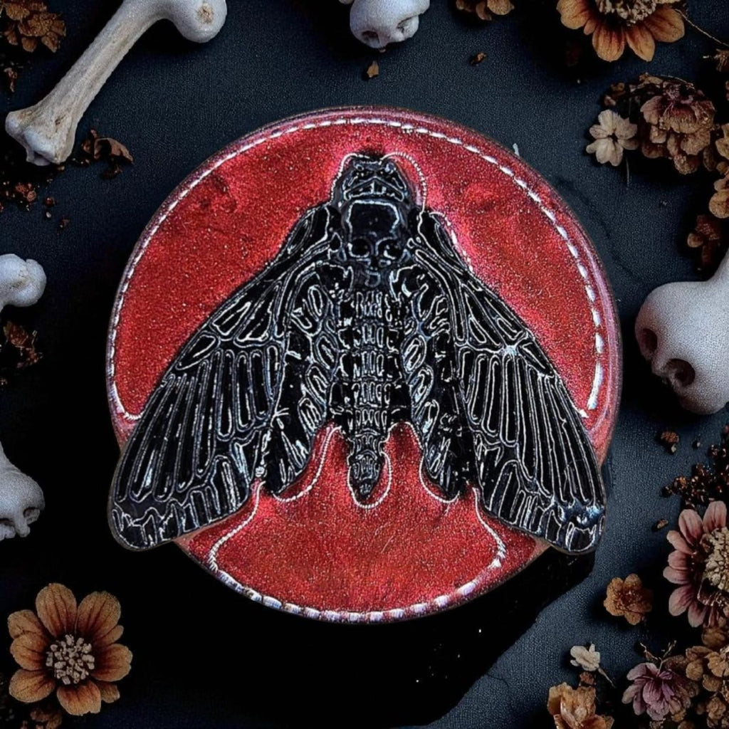 Death’s-Head Hawkmoth Phone Grip – Gothic Resin Design, MagSafe/Adhesive Options, Gift Included