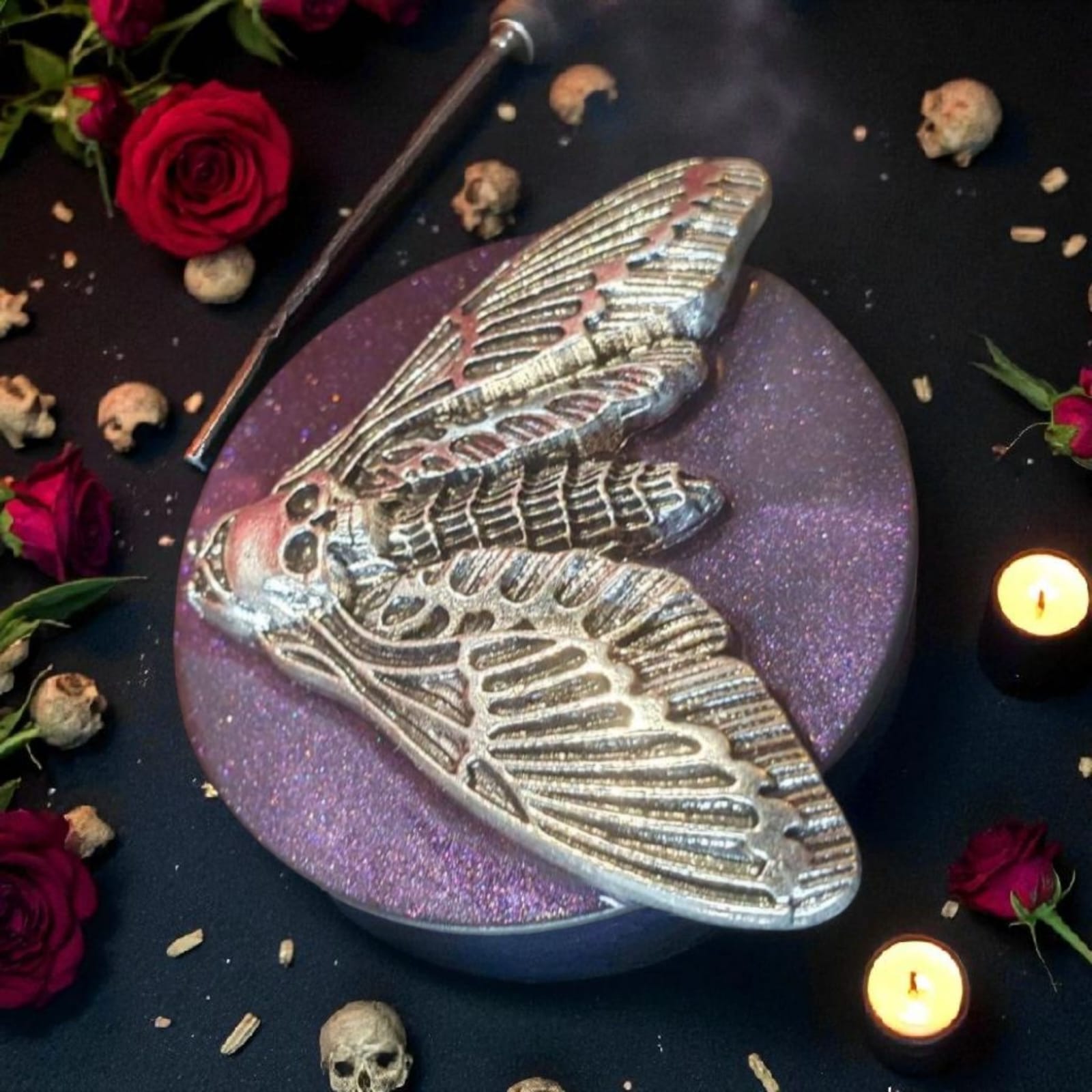 Death’s-Head Hawkmoth Phone Grip – Gothic Resin Design, MagSafe/Adhesive Options, Gift Included