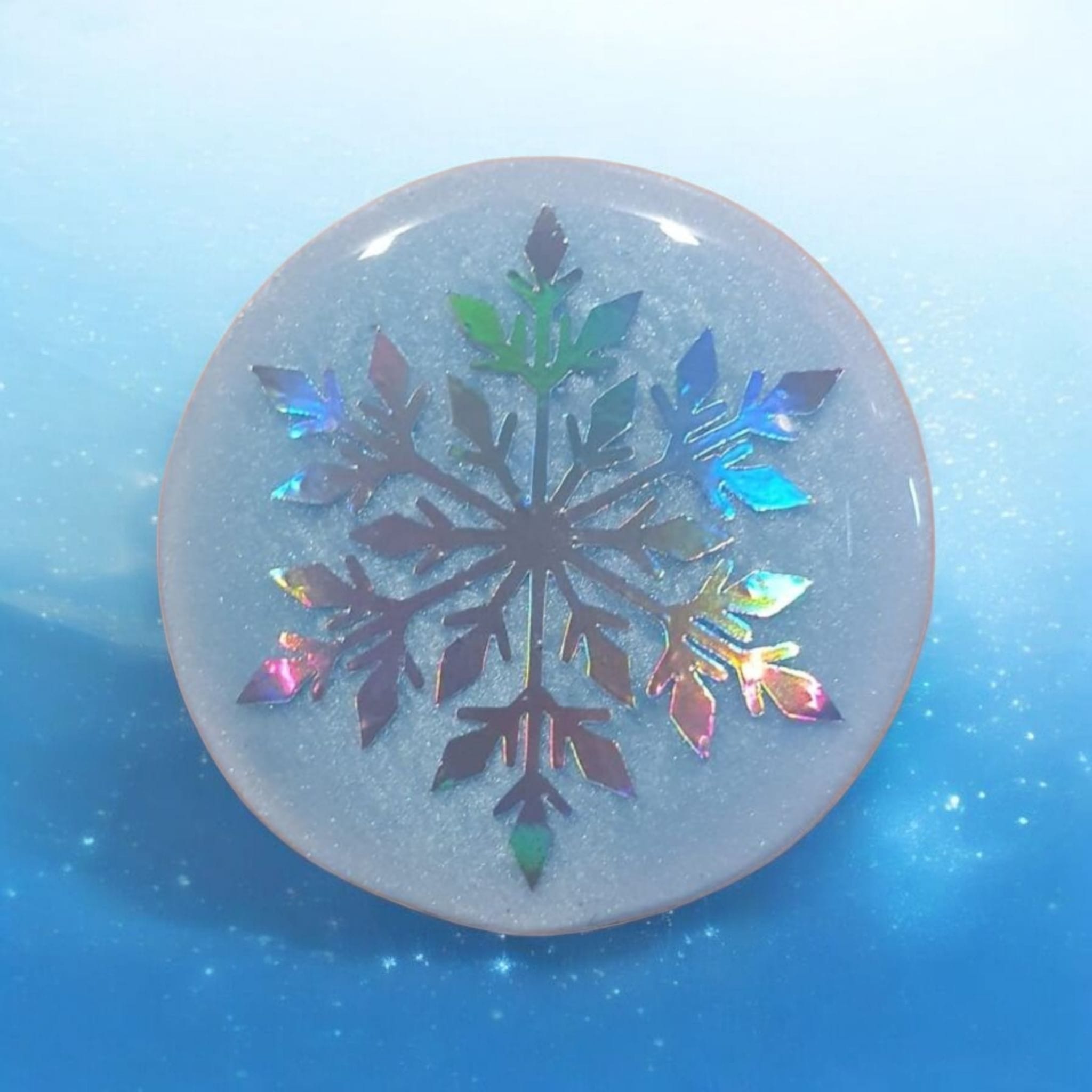 Holographic Snowflake Phone Grip