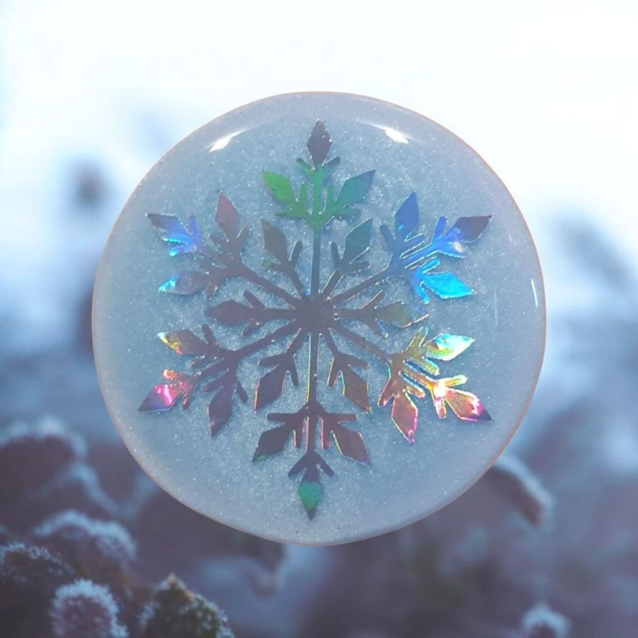Holographic Snowflake Phone Grip