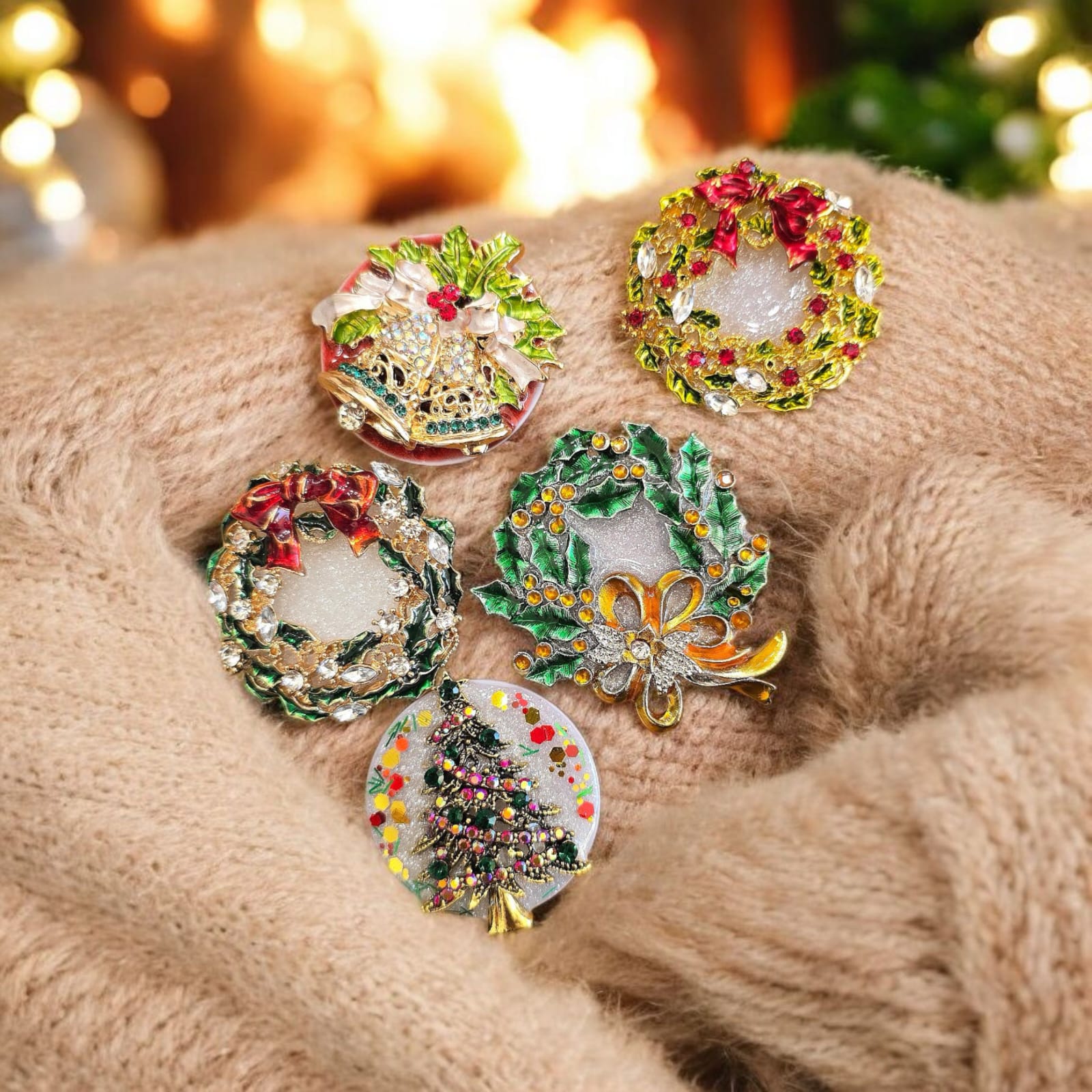 Christmas Phone Grip – 5 Festive Brooch Designs, MagSafe & Adhesive Options, Holiday Gift