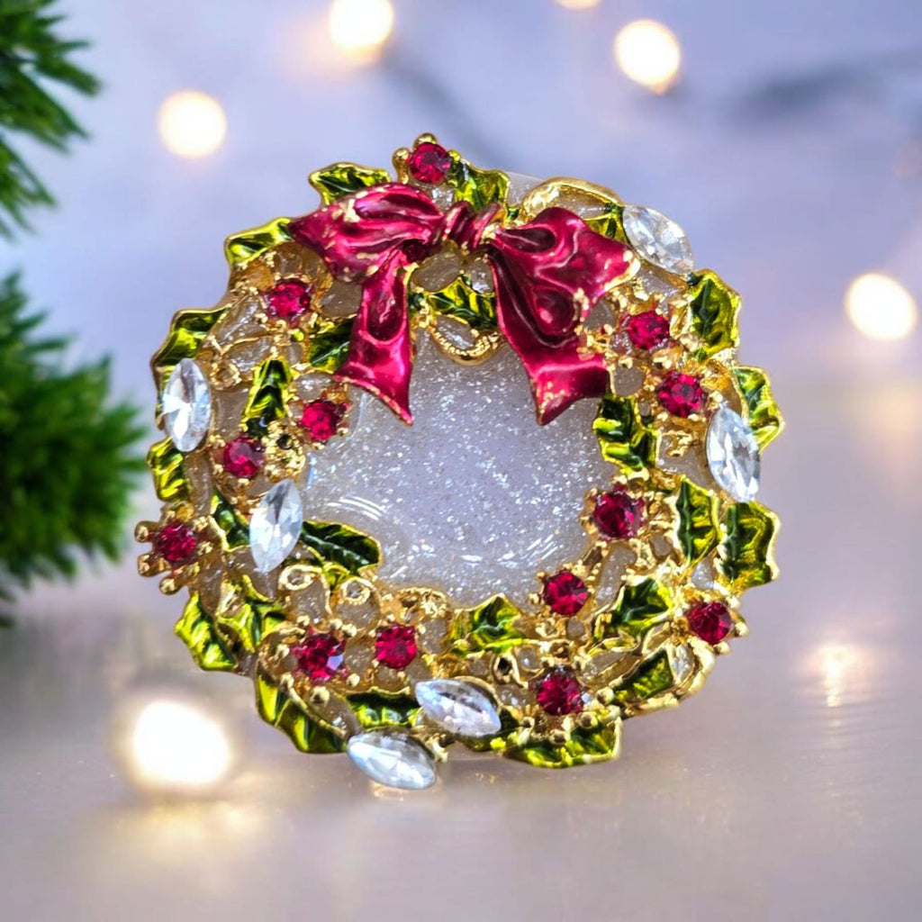 Christmas Phone Grip – 5 Festive Brooch Designs, MagSafe & Adhesive Options, Holiday Gift