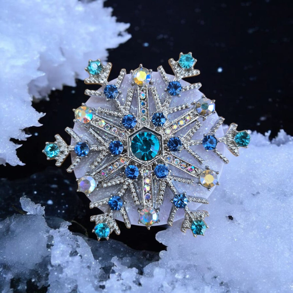 Christmas Snowflake Phone Grip – 4 Festive Snowflake Brooch Designs, MagSafe & Adhesive Options, Holiday Gift