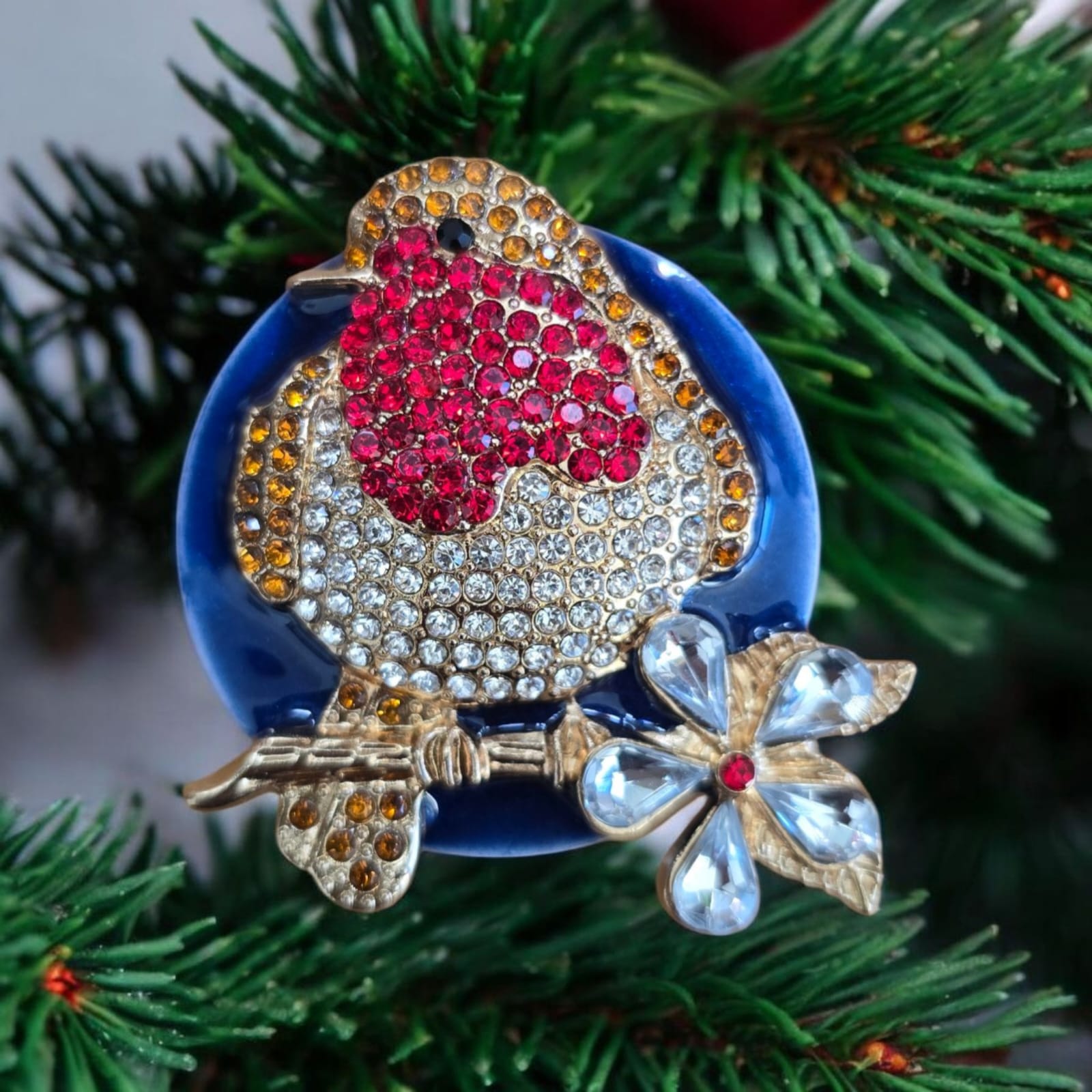 Christmas Phone Grip – 4 Festive Brooch Designs, MagSafe & Adhesive Options, Holiday Gift