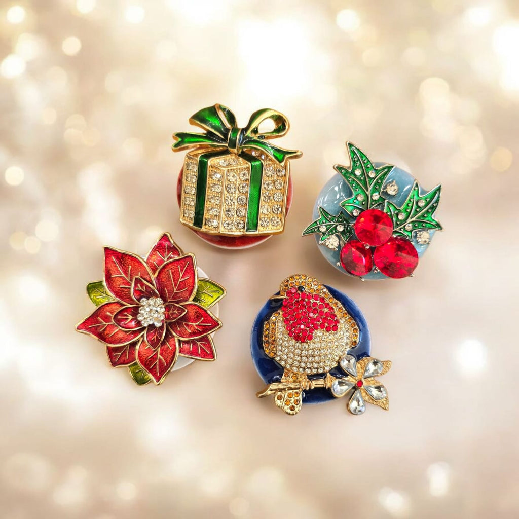 Christmas Phone Grip – 4 Festive Brooch Designs, MagSafe & Adhesive Options, Holiday Gift