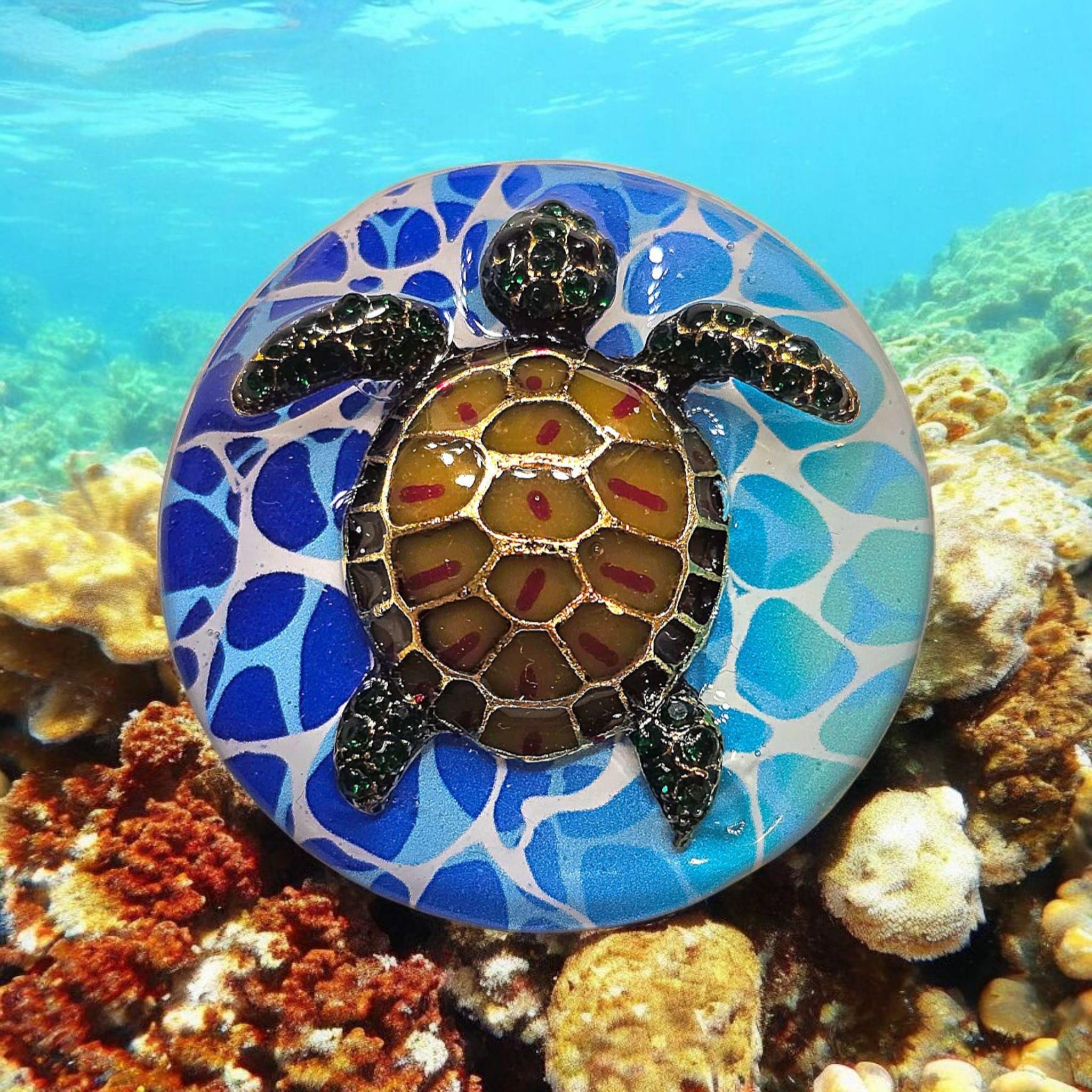 Sea Turtle Phone Grip – Rhinestone Turtle Brooch, MagSafe & Adhesive, Coastal Decor Gift