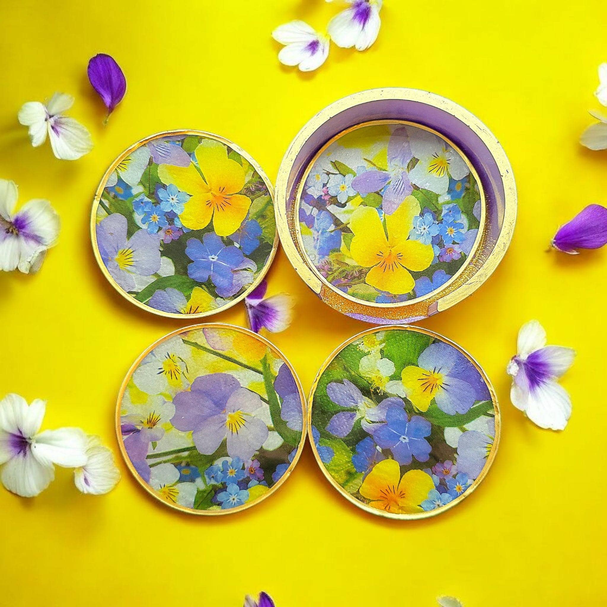 Spring Floral Resin Coaster Set with Holder – Heatproof Flower Coasters, Handmade Home Decor Gift