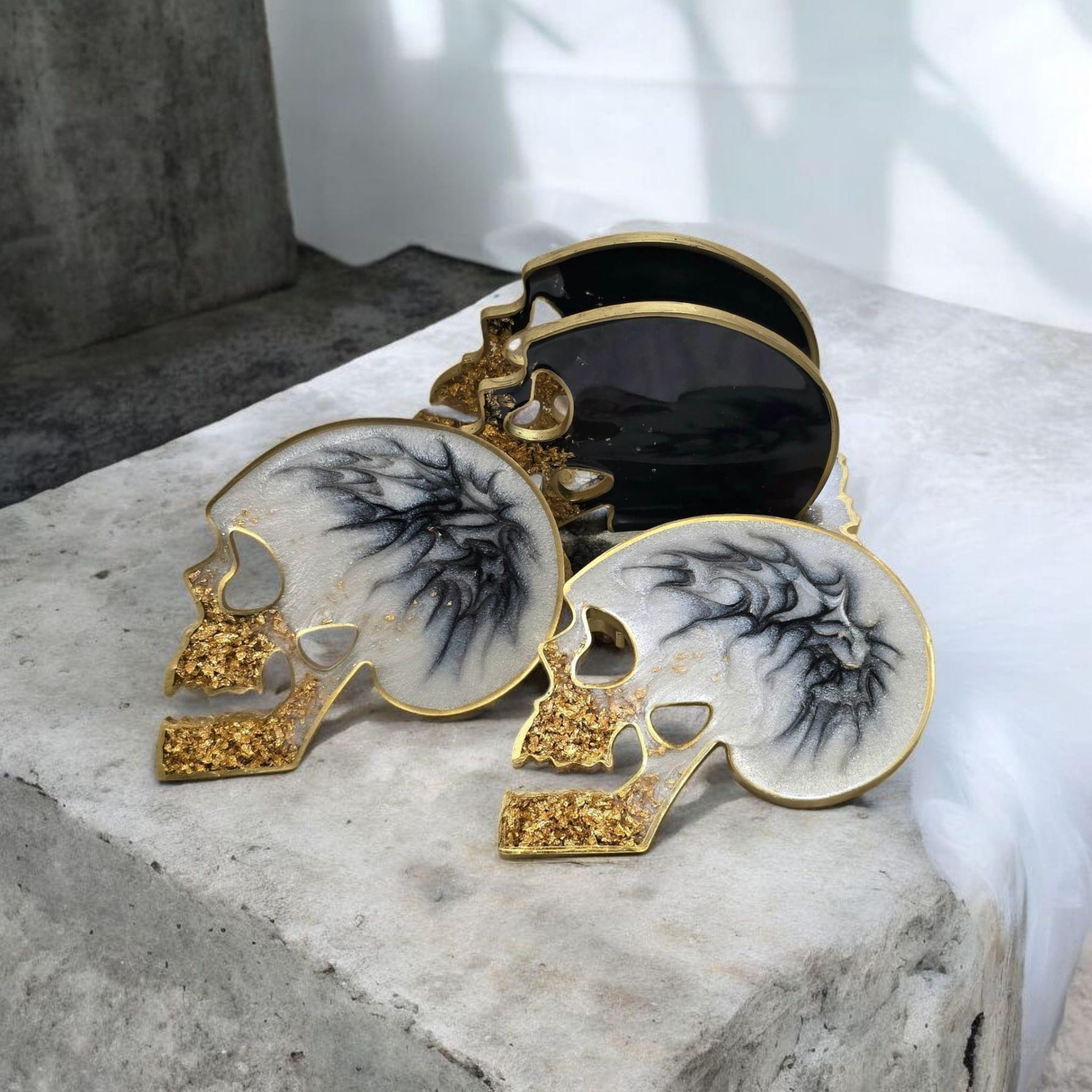 Skull Coaster Set with Holder – Gothic Halloween Decor, Gold Flake Resin Coasters, Dark Home