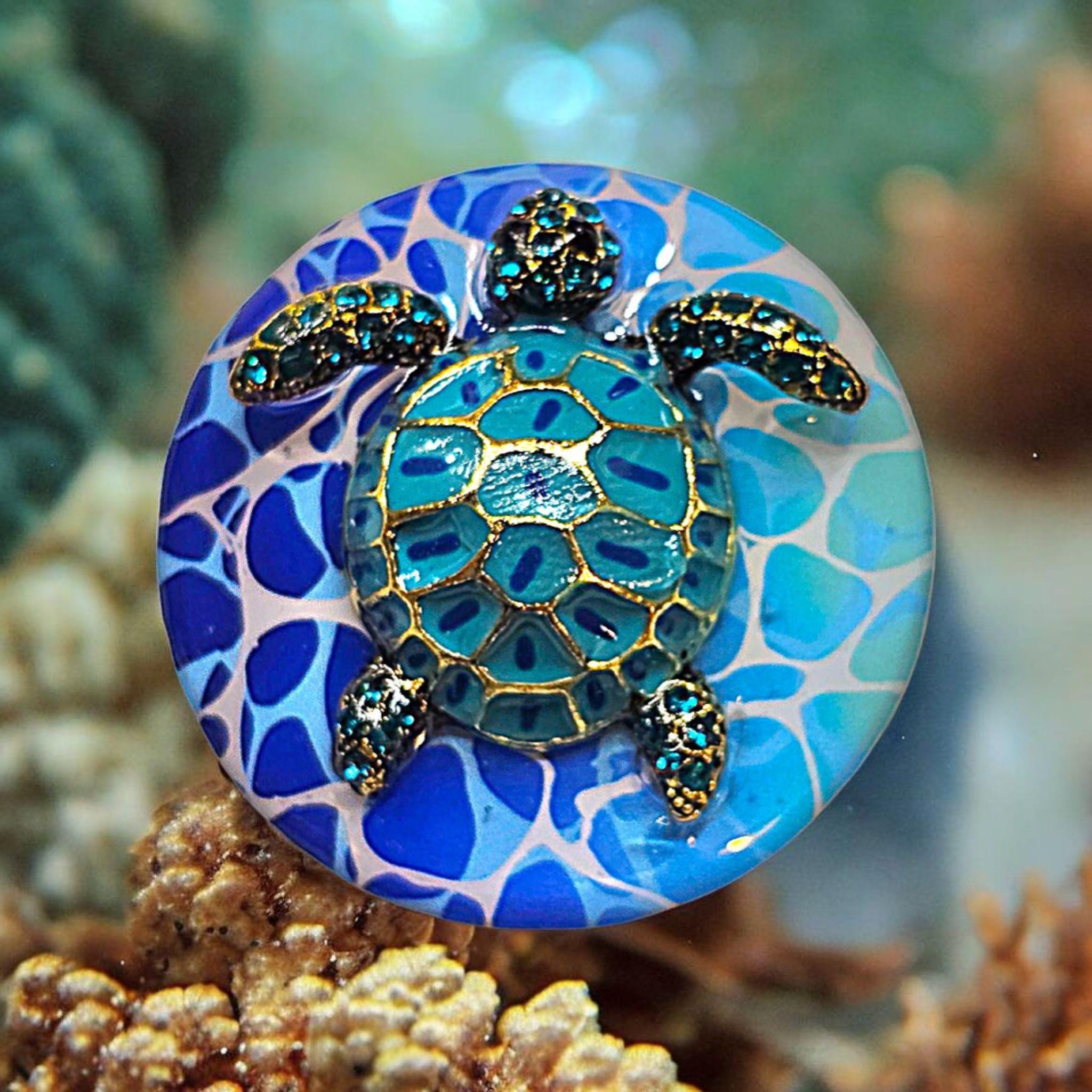 Sea Turtle Phone Grip – Rhinestone Turtle Brooch, MagSafe & Adhesive, Coastal Decor Gift