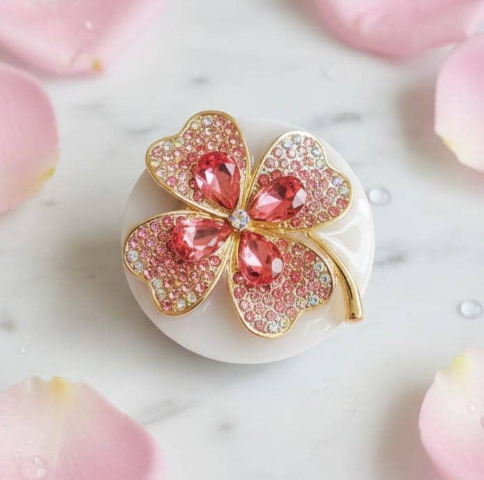 Clover Phone Grip – Lucky Shamrock Brooch, MagSafe & Adhesive Options, St Patrick Gift Accessory