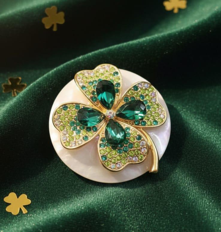 Clover Phone Grip – Lucky Shamrock Brooch, MagSafe & Adhesive Options, St Patrick Gift Accessory