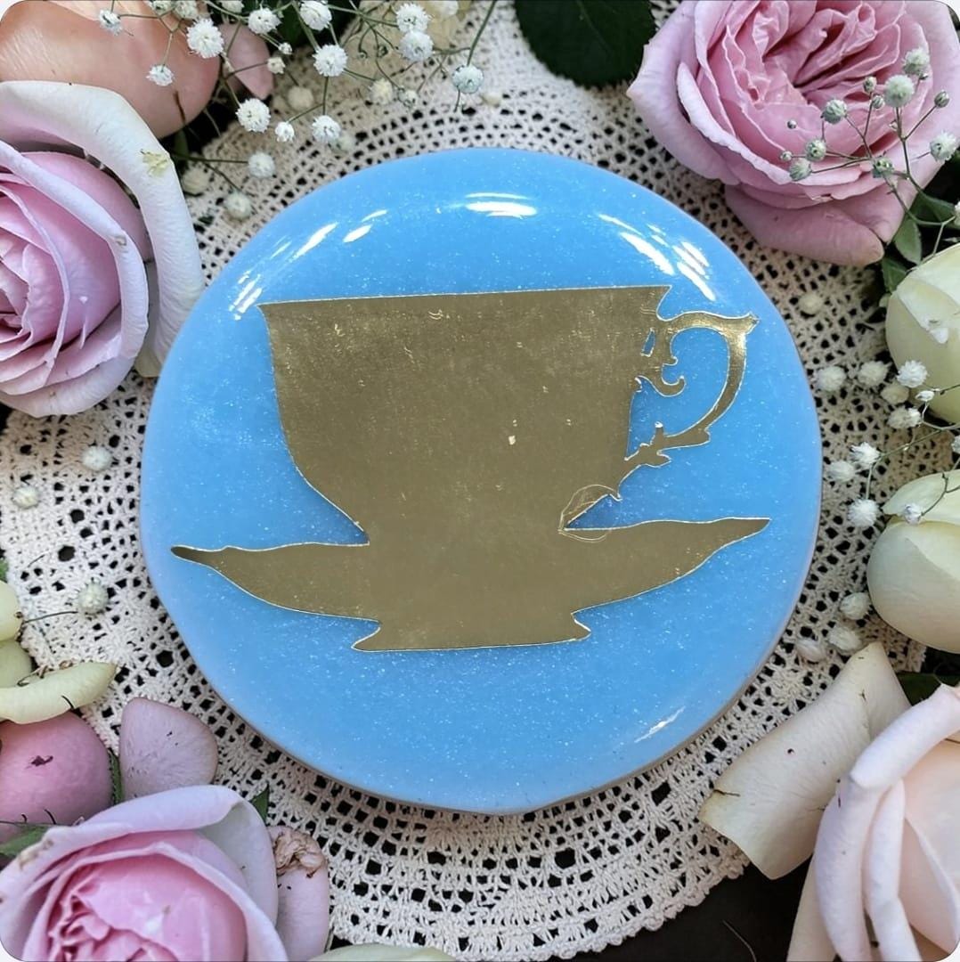 Regency Aesthetic Phone Grip – Vintage Symbols Teacup Carriage Bee, MagSafe & Adhesive Book Lover Gift