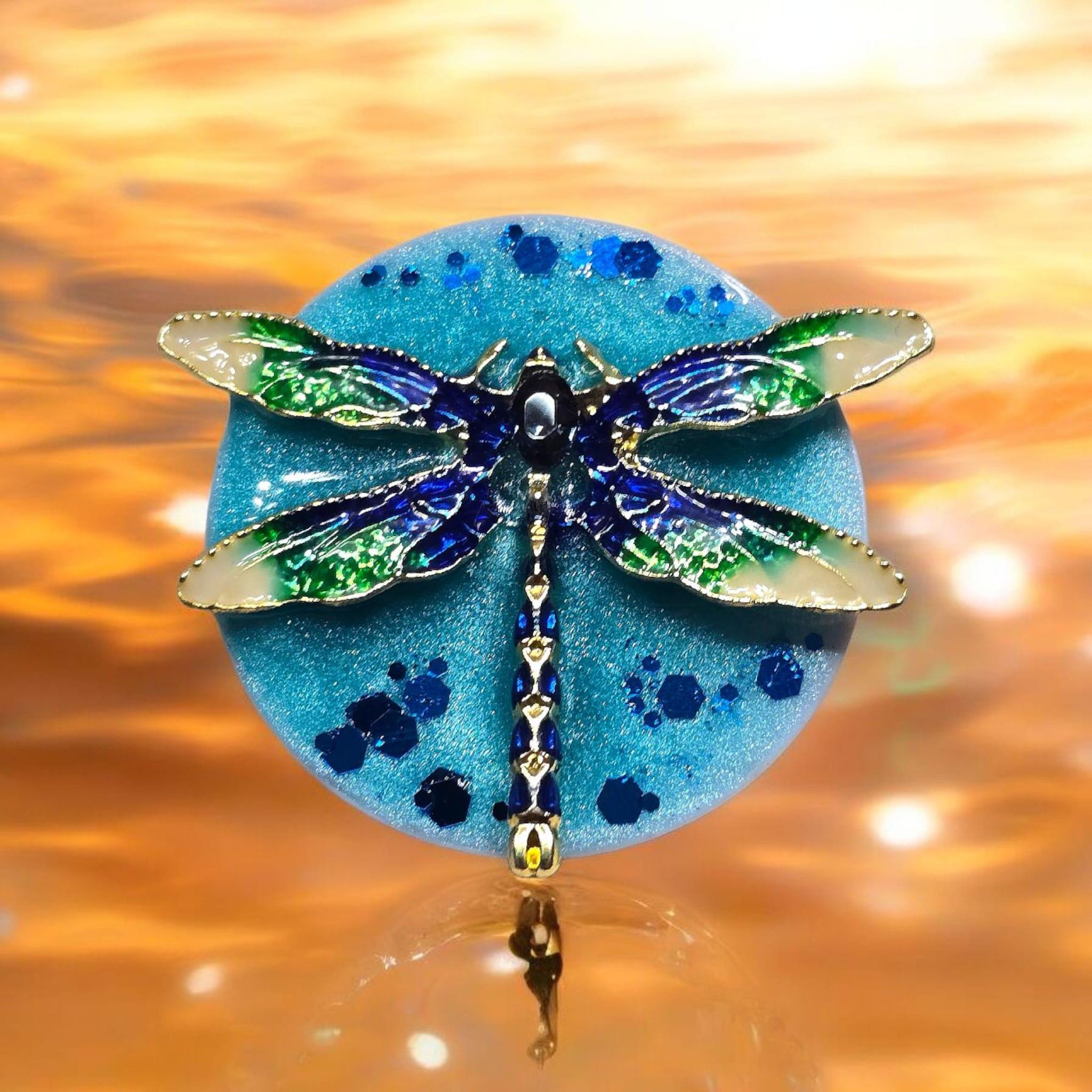 Dragonfly Phone Grip – Metal Brooch Design, MagSafe & Adhesive Options, Elegant Nature Gift